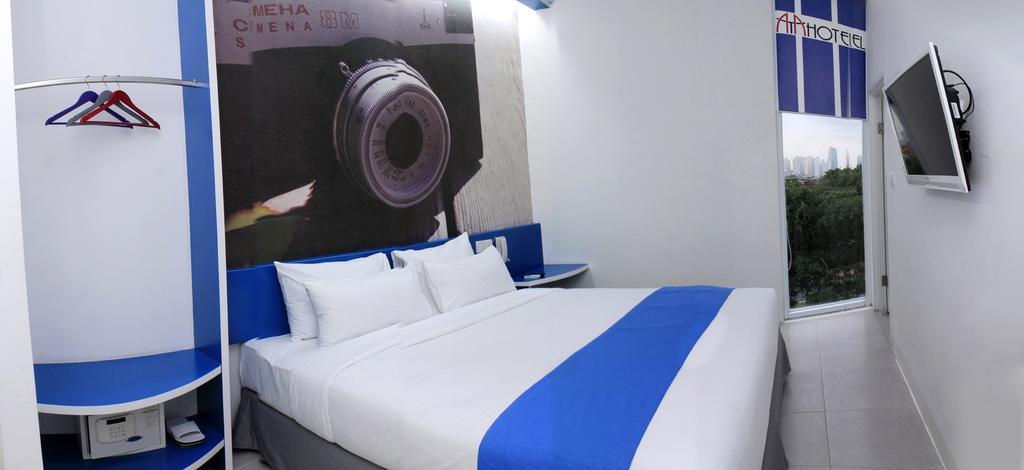 Hotel 88 Kedoya Jakarta Eksteriør bilde